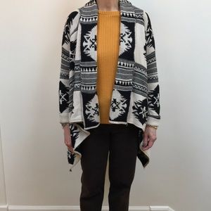 Flowing Navajo Print Cardigan | S/M
